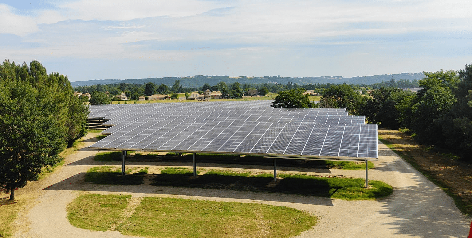 Ombrière photovoltaïque solaire